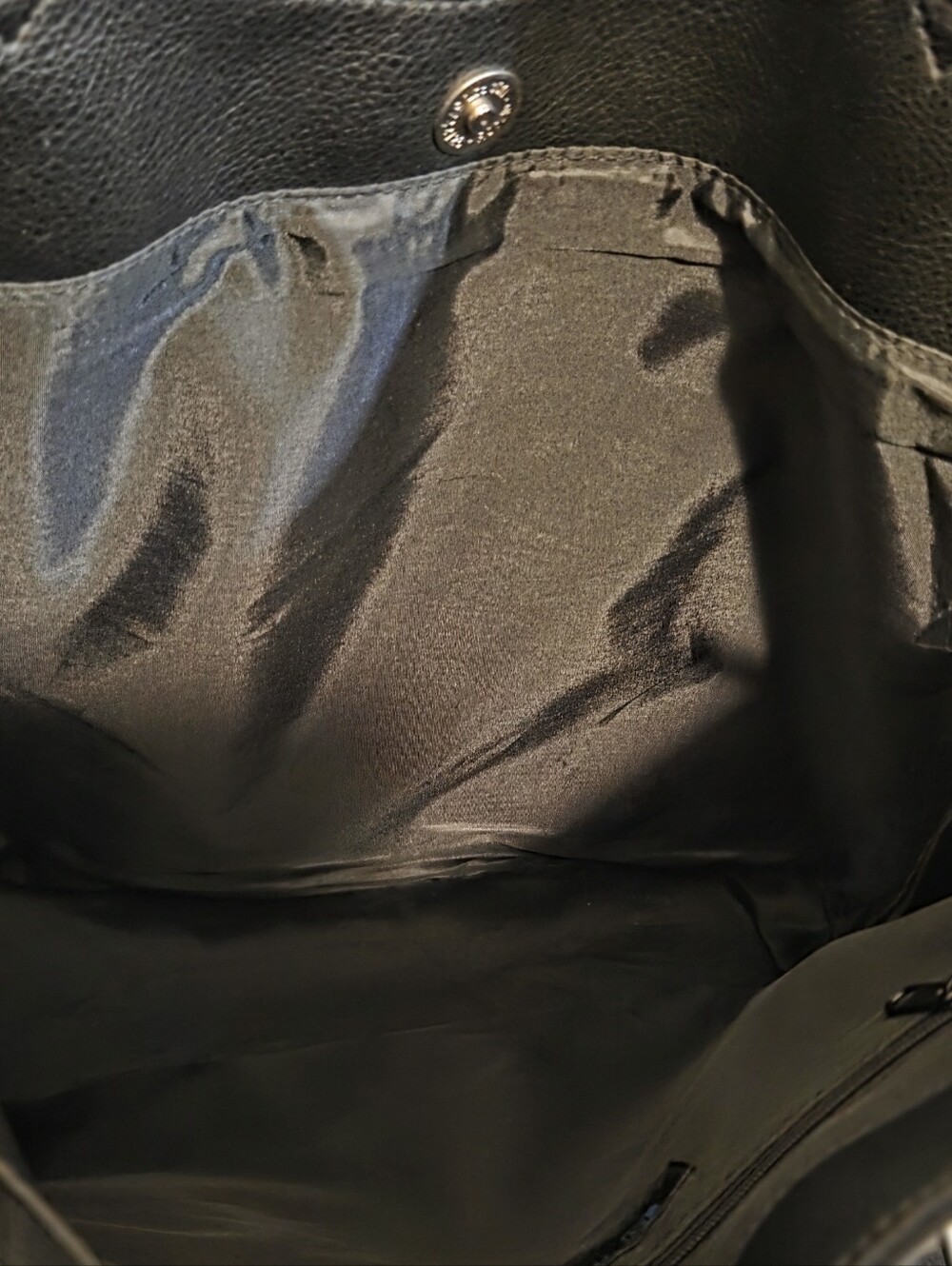 Kenneth Cole Reaction small tote - Picture 3 of 4